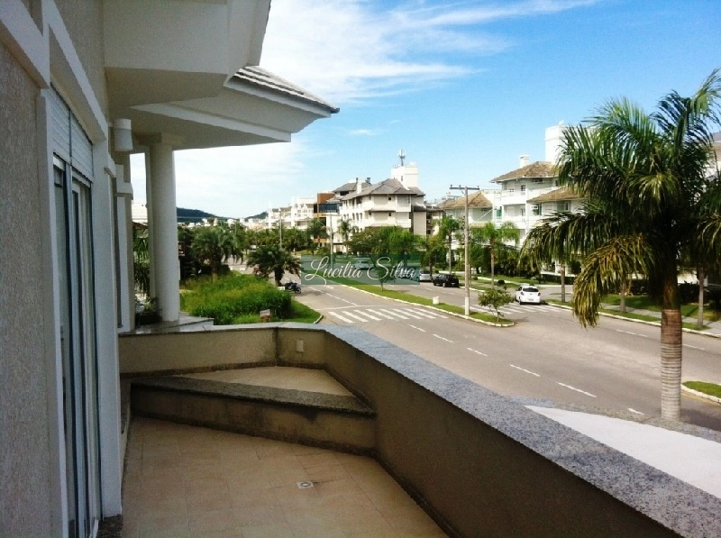 casa residencial em Jurere internacional: 18ª foto da galeria de imagens do imóvel