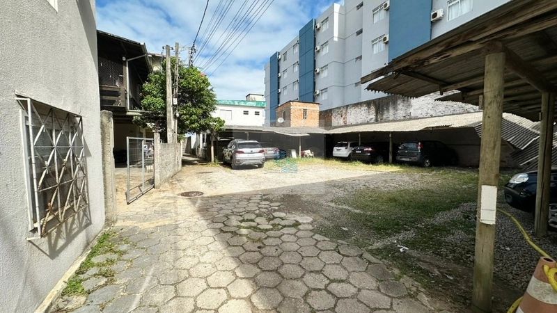 Terreno à Venda em Campinas - São José: 5ª foto da galeria de imagens do imóvel