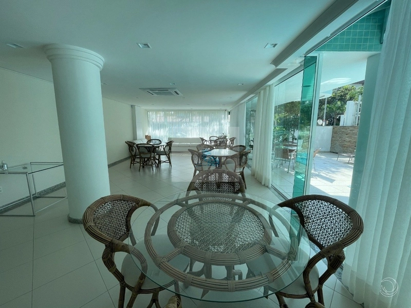 Duplex com 2 suítes e 92m² privativos em Jurerê Internacional: 19ª foto da galeria de imagens do imóvel