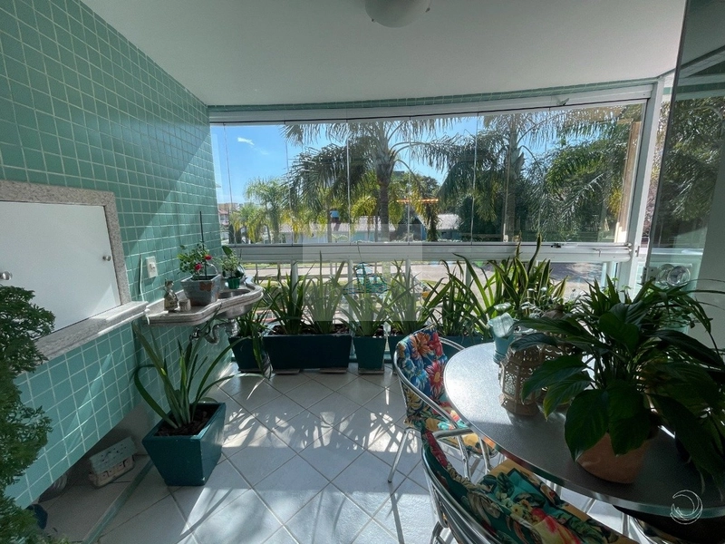 Duplex com 2 suítes e 92m² privativos em Jurerê Internacional: 6ª foto da galeria de imagens do imóvel