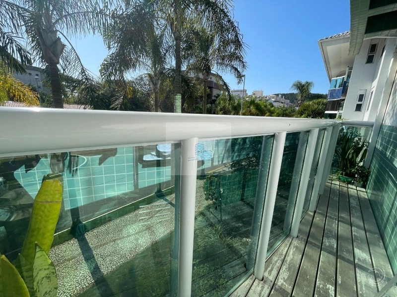 Duplex com 2 suítes e 92m² privativos em Jurerê Internacional: 25ª foto da galeria de imagens do imóvel