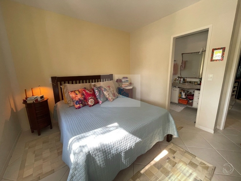 Duplex com 2 suítes e 92m² privativos em Jurerê Internacional: 13ª foto da galeria de imagens do imóvel