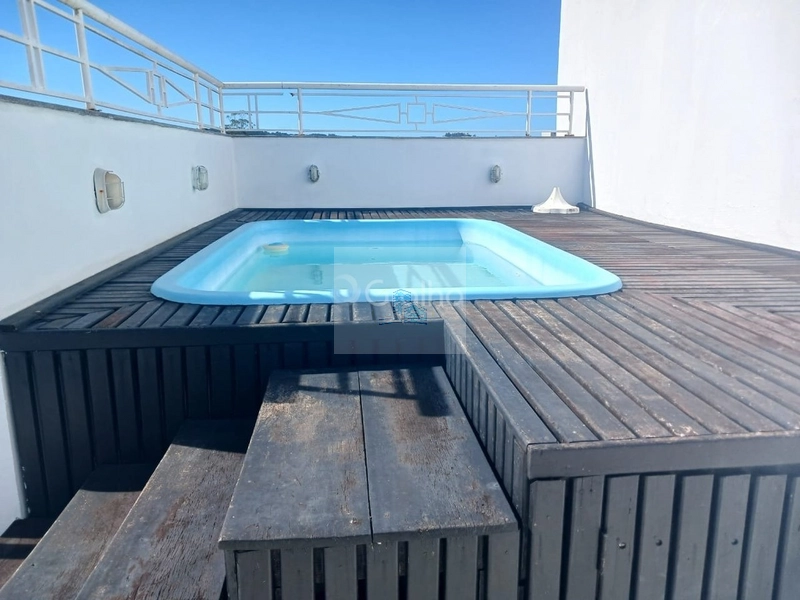 Cobertura com 3 quartos e 164m² em Canasvieiras, Florianópolis: 3ª foto da galeria de imagens do imóvel