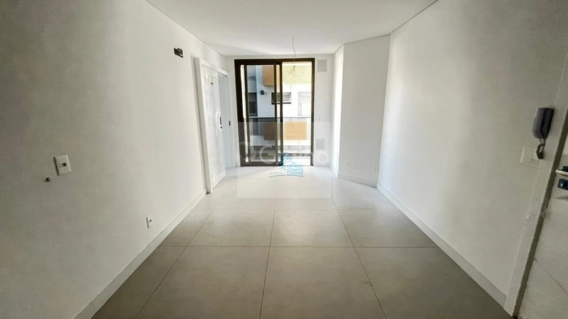 Apartamento com 1 suíte e 41m² privativos em Jurerê, Florianópolis: 3ª foto da galeria de imagens do imóvel