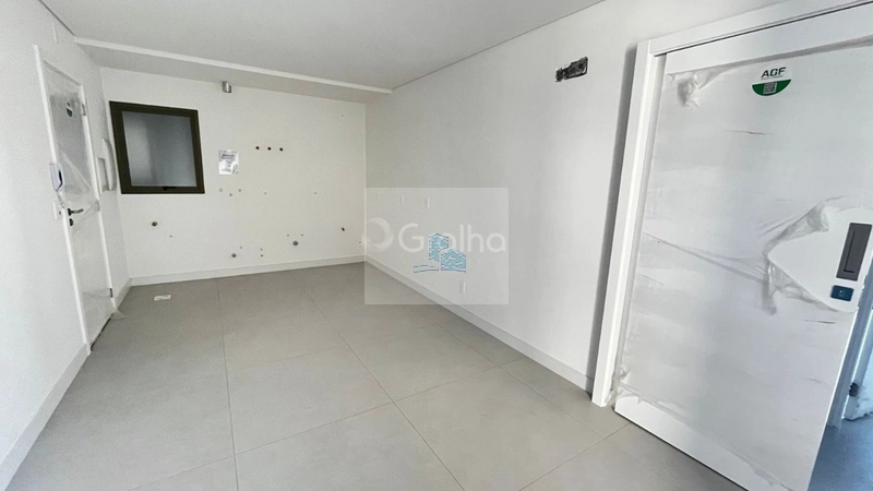 Apartamento com 1 suíte e 41m² privativos em Jurerê, Florianópolis: 2ª foto da galeria de imagens do imóvel