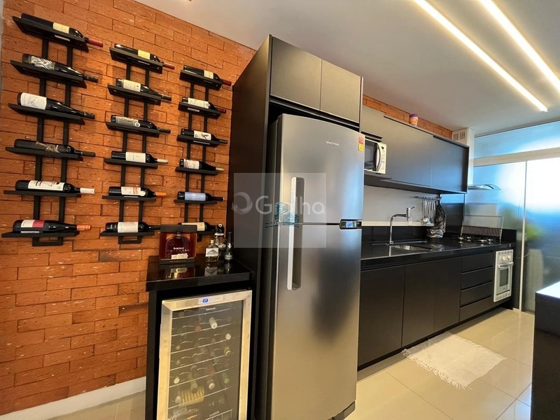 Apartamento de 93m² com 2 quartos sendo 1 suíte em Canasvieiras: 3ª foto da galeria de imagens do imóvel