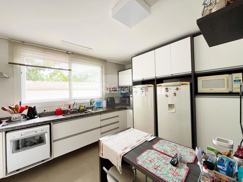 Casa a venda de 479m² com 5 quartos sendo 2 suítes Porto da Lagoa: 15ª foto da galeria de imagens do imóvel