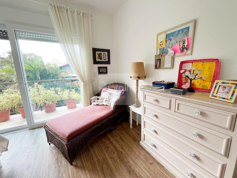 Casa a venda de 479m² com 5 quartos sendo 2 suítes Porto da Lagoa: 42ª foto da galeria de imagens do imóvel