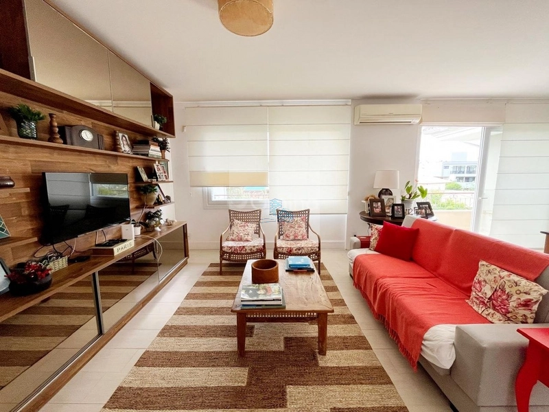 Casa a venda de 479m² com 5 quartos sendo 2 suítes Porto da Lagoa: 27ª foto da galeria de imagens do imóvel