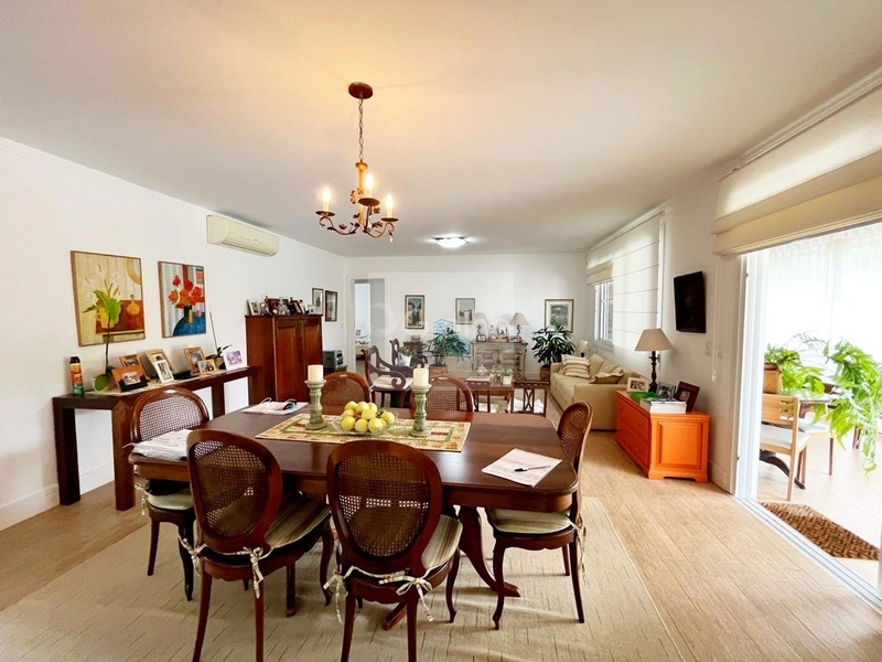 Casa a venda de 479m² com 5 quartos sendo 2 suítes Porto da Lagoa: 4ª foto da galeria de imagens do imóvel