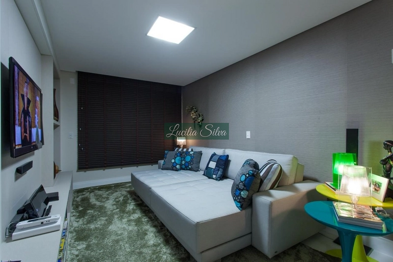 Casa residencial a venda , mobiliada e finamente decorada em Jurere: 17ª foto da galeria de imagens do imóvel