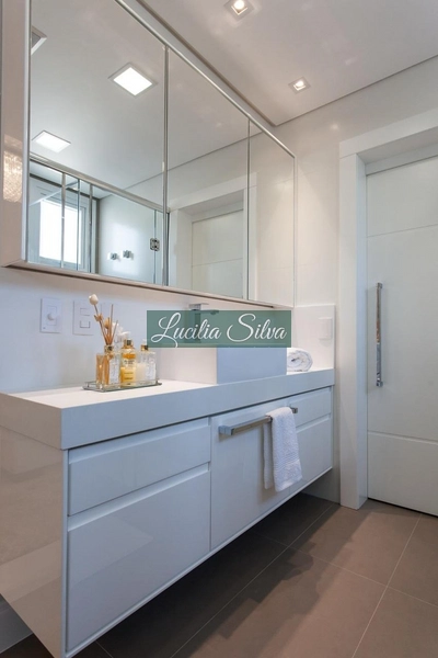 Casa residencial a venda , mobiliada e finamente decorada em Jurere: 13ª foto da galeria de imagens do imóvel