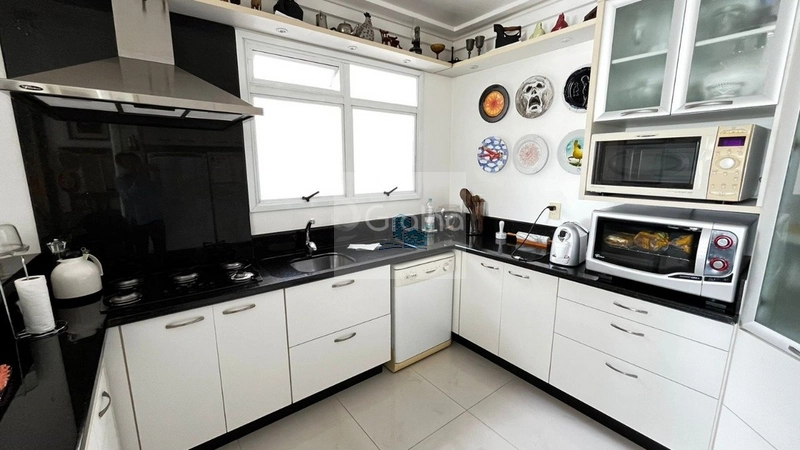 Apartamento com 151m², 3 quartos e vista para o mar em Jurerê Inter.: 10ª foto da galeria de imagens do imóvel