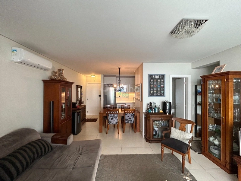 Apartamento de 87m² com 2 quartos sendo 1 suíte em Jurerê: 1ª foto da galeria de imagens do imóvel