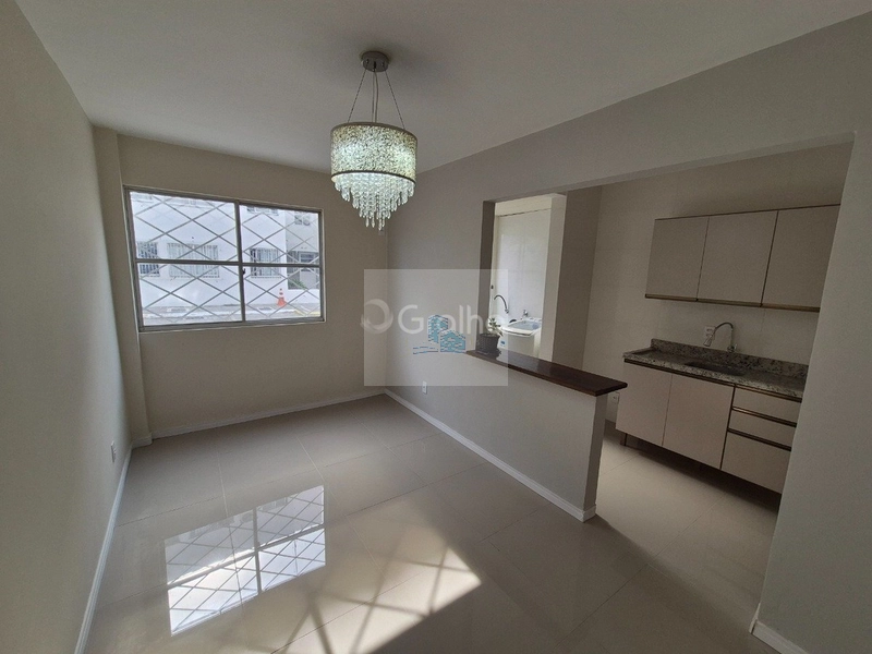 Apartamento de 2 quartos próximo o Mar em Coqueiros: 1ª foto da galeria de imagens do imóvel