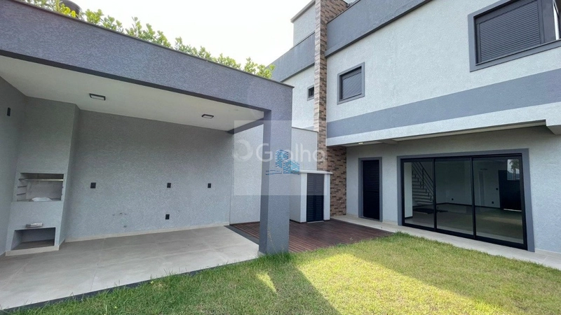Casa de alto padrão com 3 suítes na Vargem do Bom Jesus, Florianópolis: 14ª foto da galeria de imagens do imóvel