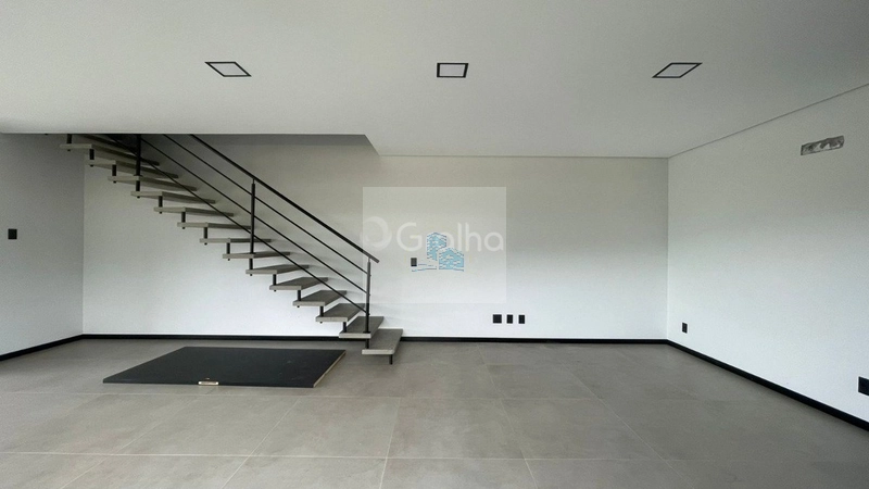 Casa de alto padrão com 3 suítes na Vargem do Bom Jesus, Florianópolis: 4ª foto da galeria de imagens do imóvel