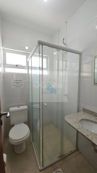 Casa de 433m² com 11 quartos sendo 1 suíte em Canasvieiras: 22ª foto da galeria de imagens do imóvel