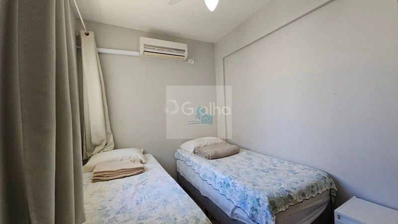 Casa de 433m² com 11 quartos sendo 1 suíte em Canasvieiras: 25ª foto da galeria de imagens do imóvel