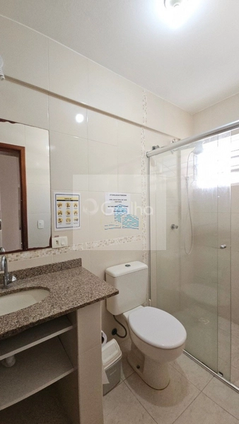 Casa de 433m² com 11 quartos sendo 1 suíte em Canasvieiras: 30ª foto da galeria de imagens do imóvel