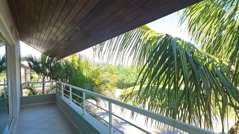 Casa de 433m² com 11 quartos sendo 1 suíte em Canasvieiras: 7ª foto da galeria de imagens do imóvel