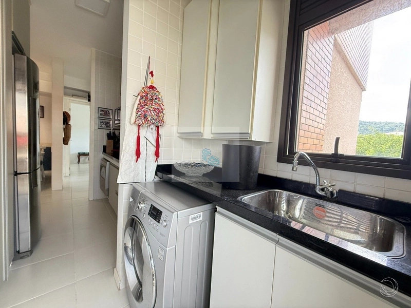 Cobertura Duplex com 4 suítes e 179m² privativos em Jurerê, Florianópo: 5ª foto da galeria de imagens do imóvel