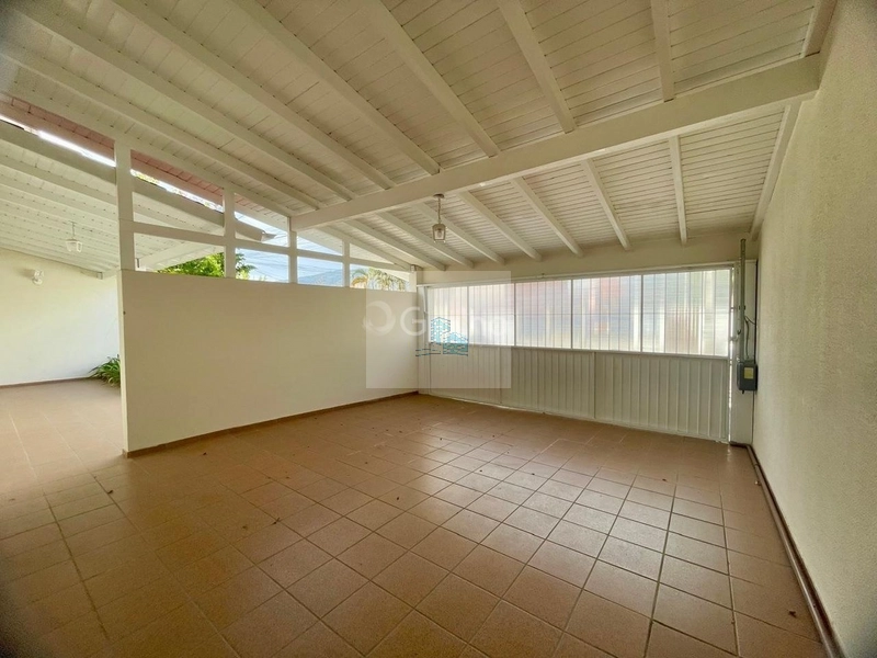 Casa residencial de 309m² com 4 quartos sendo 1 suíte Corrego Grande: 17ª foto da galeria de imagens do imóvel