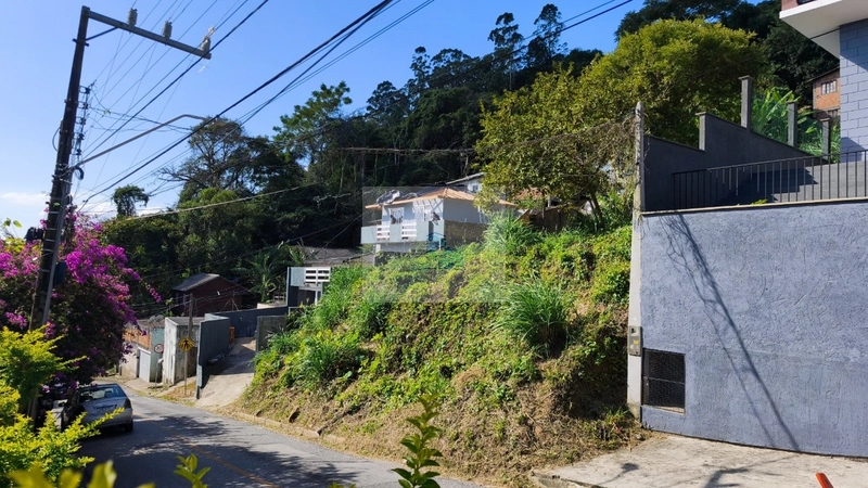 Terreno no bairro Centro com 915 M² em Florianópolis: 4ª foto da galeria de imagens do imóvel