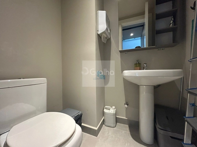 Sala Comercial de 32m² em Saco Grande: 13ª foto da galeria de imagens do imóvel
