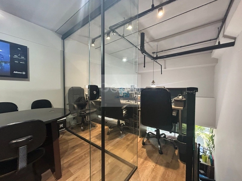 Sala Comercial de 32m² em Saco Grande: 7ª foto da galeria de imagens do imóvel