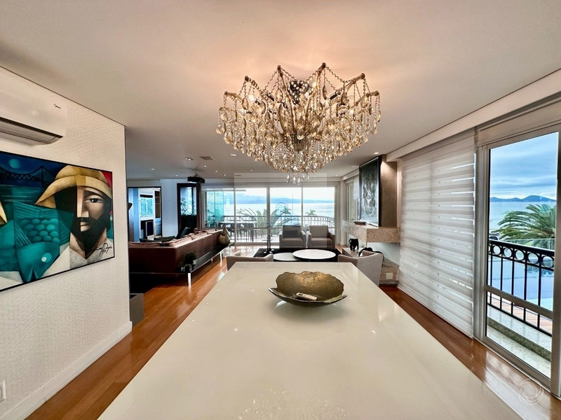 Apartamento de Luxo à Beira-Mar em Florianópolis La Perle: 11ª foto da galeria de imagens do imóvel