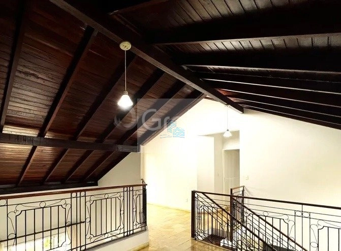 Casa de 276m² com 6 quartos sendo 2 suítes em Santa Mônica: 12ª foto da galeria de imagens do imóvel