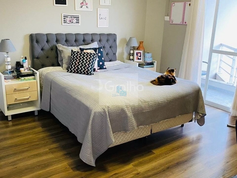 Casa residencial de 260 m² com 3 quartos sendo 3 suítes: 8ª foto da galeria de imagens do imóvel