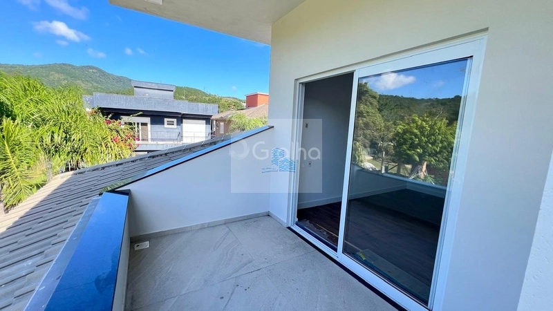 Casa residencial com 4 suítes e 280m² privativos na Vargem Pequena: 9ª foto da galeria de imagens do imóvel