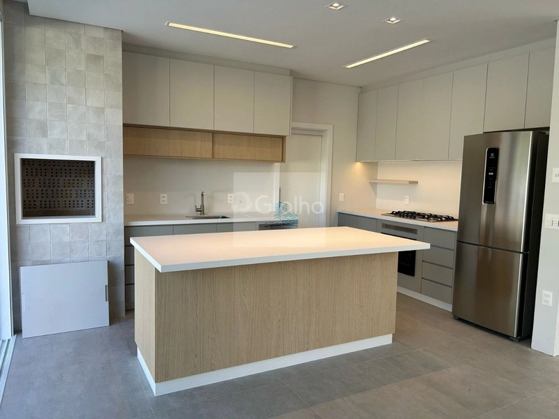 Casa Residencial de 226m² com 3 quartos na Vargem Grande: 3ª foto da galeria de imagens do imóvel