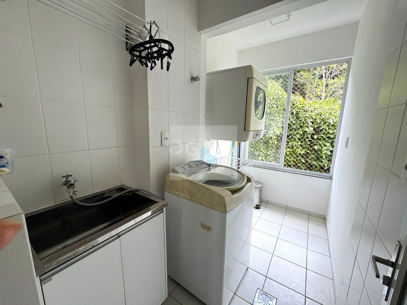 Apartamento a venda na praia brava em Florianópolis: 3ª foto da galeria de imagens do imóvel