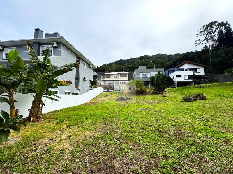 Terreno em condomínio fechado com 451m² em Santo Antônio Lisboa: 6ª foto da galeria de imagens do imóvel