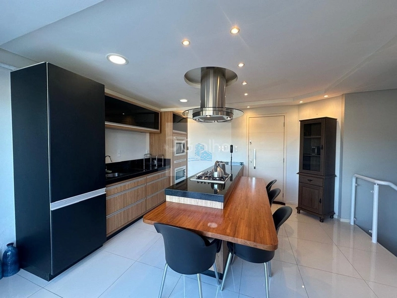 Apartamento duplex à Venda na Carvoeira – 2 Vagas e Próximo à UFSC: 9ª foto da galeria de imagens do imóvel
