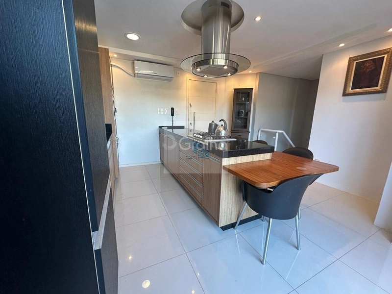 Apartamento duplex à Venda na Carvoeira – 2 Vagas e Próximo à UFSC: 13ª foto da galeria de imagens do imóvel