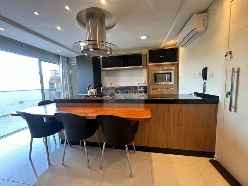 Apartamento duplex à Venda na Carvoeira – 2 Vagas e Próximo à UFSC: 8ª foto da galeria de imagens do imóvel