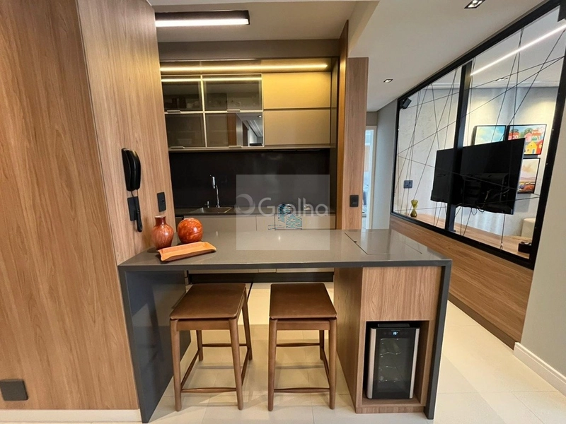 Charmoso Apartamento com 2 Suítes no Centro de Florianópolis: 8ª foto da galeria de imagens do imóvel