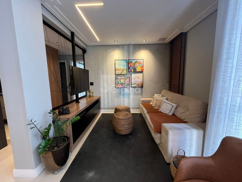 Charmoso Apartamento com 2 Suítes no Centro de Florianópolis: 2ª foto da galeria de imagens do imóvel