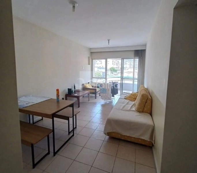 Apartamento à Venda no Centro de Florianópolis – 3 Dormitórios e 1 Vag: 1ª foto da galeria de imagens do imóvel
