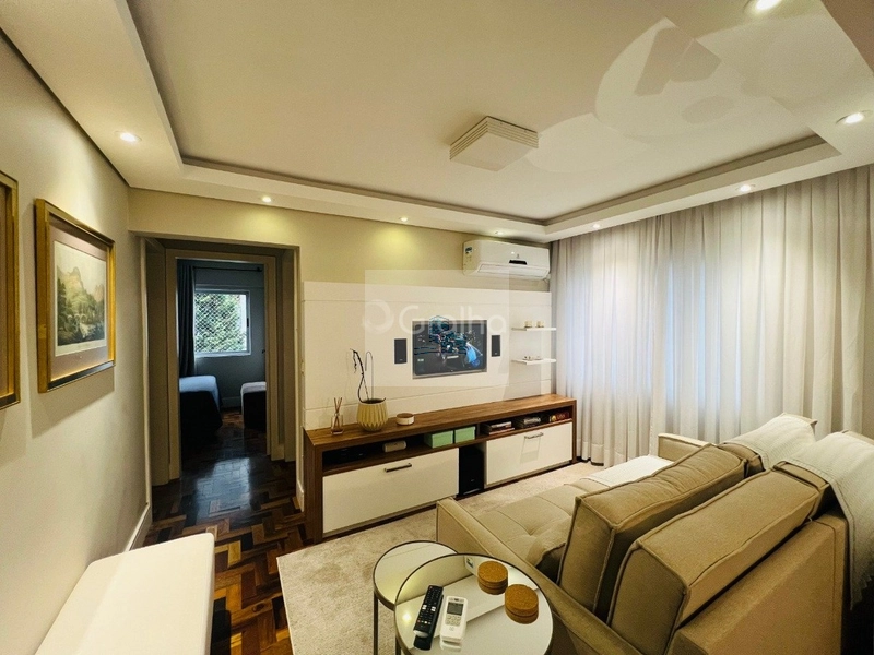 Apartamento de 57m² com 2 quartos no Centro: 2ª foto da galeria de imagens do imóvel