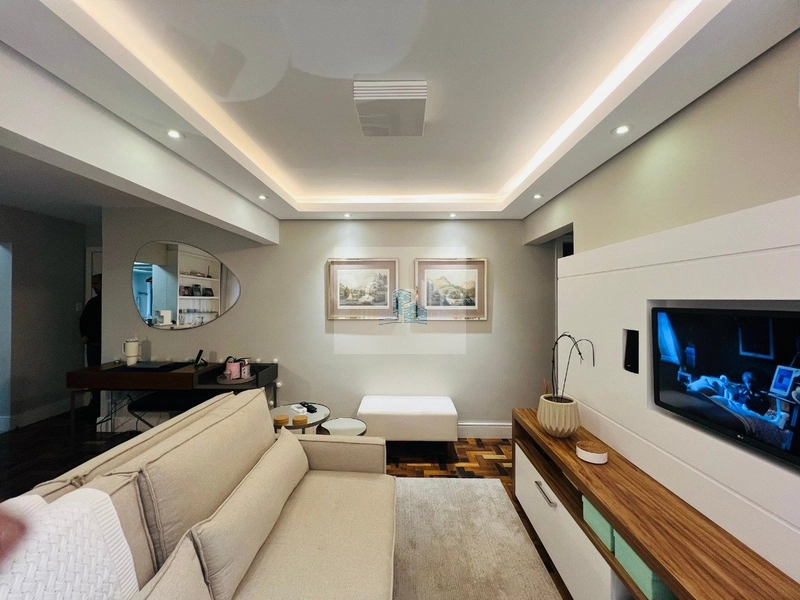 Apartamento de 57m² com 2 quartos no Centro: 3ª foto da galeria de imagens do imóvel