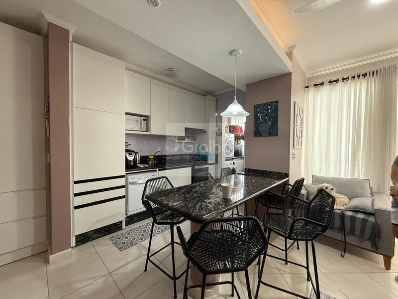 Apartamento de 57m² com 2 quartos em Canasvieiras: 4ª foto da galeria de imagens do imóvel