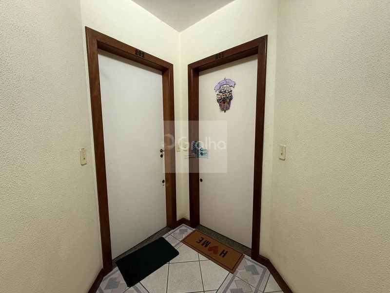 Apartamento de 57m² com 2 quartos em Canasvieiras: 2ª foto da galeria de imagens do imóvel