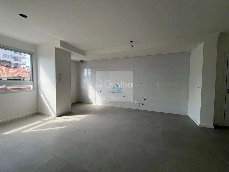 Apartamento de 64m² com 2 quartos sendo 1 suíte em Coqueiros: 3ª foto da galeria de imagens do imóvel