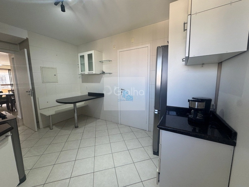 Apartamento à Venda – Próximo à Beira-Mar: 8ª foto da galeria de imagens do imóvel