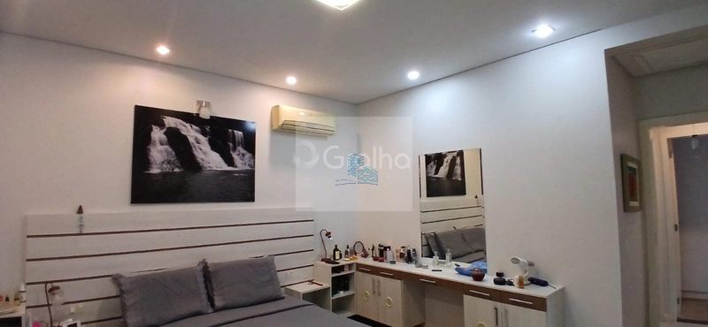 Casa residencial alto padrão com 3 quartos, 2 suítes e 436m²: 14ª foto da galeria de imagens do imóvel